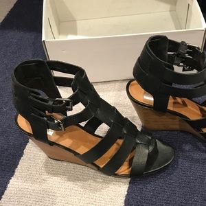 Dolce Vita black leather wedge- LIKE NEW
